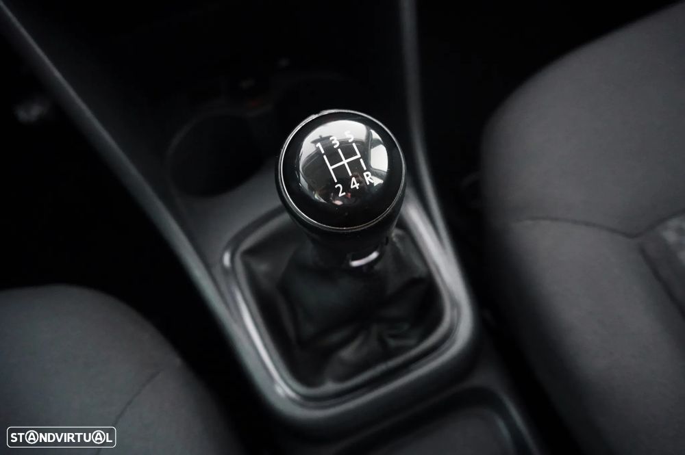 VW Polo 1.0 (Blue Motion ) Trendline - 16