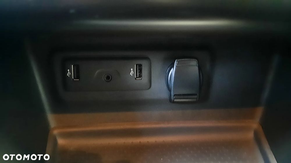 Renault Megane 1.3 TCe FAP Business - 23