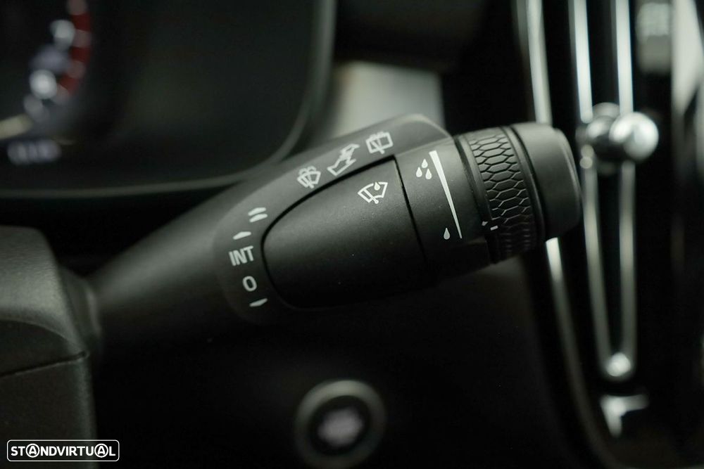 Volvo XC 40 1.5 T2 Core Auto - 18