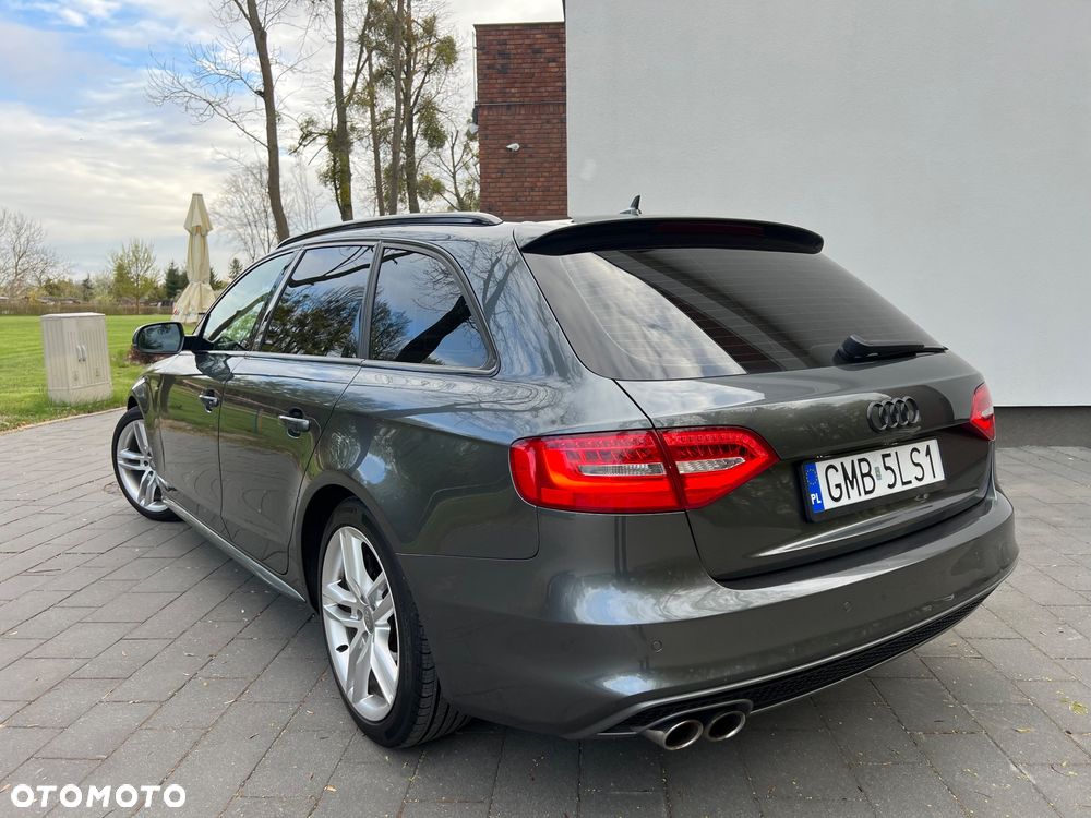 Audi A4 Avant 2.0 TDI DPF multitronic S line Sportpaket - 4