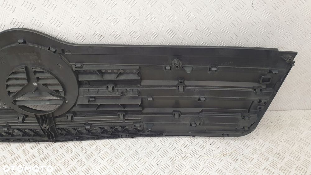 mercedes atego w967 3 2013- grill atrapa - 7