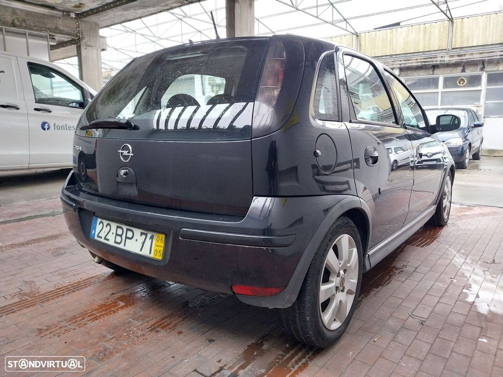 Opel Corsa 1.2 Twinport Silver Plus - 10