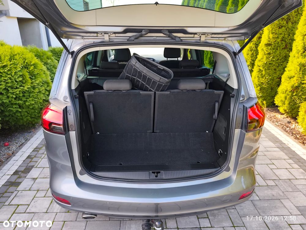 Opel Zafira - 26
