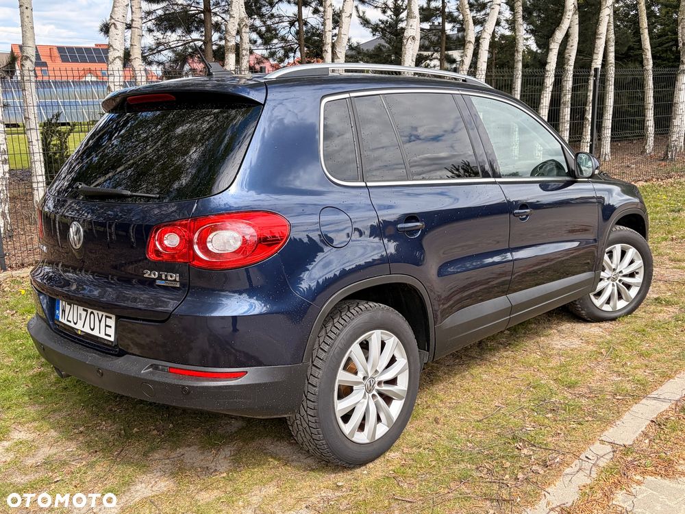 Volkswagen Tiguan 2.0 TDI DPF BlueMotion Technology Trend & Fun - 6
