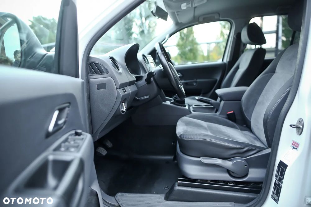 Volkswagen Amarok 2.0 BiTDI BMT Dark Label - 17