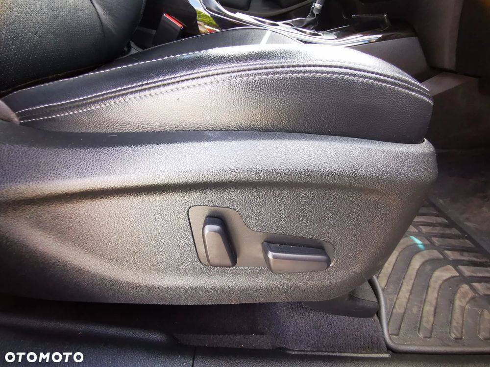Kia Sorento - 5