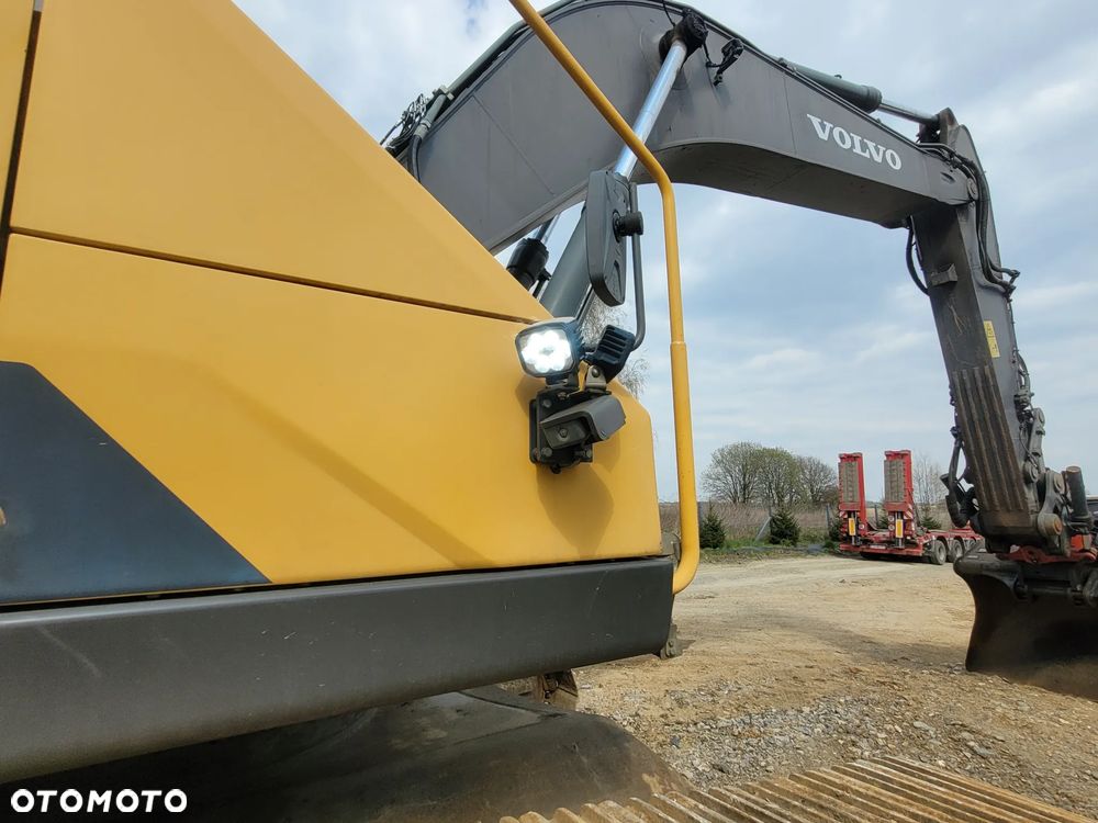 Volvo VOLVO EC 300EL - 6