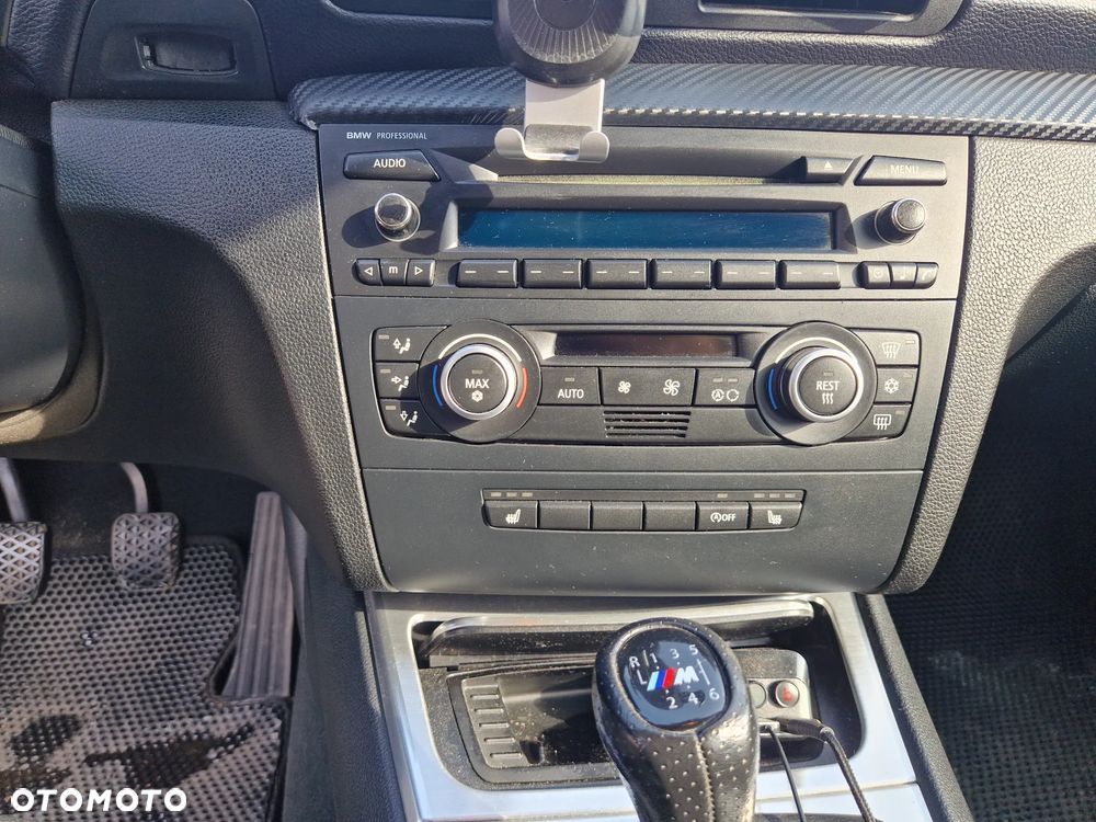 BMW Seria 1 - 22