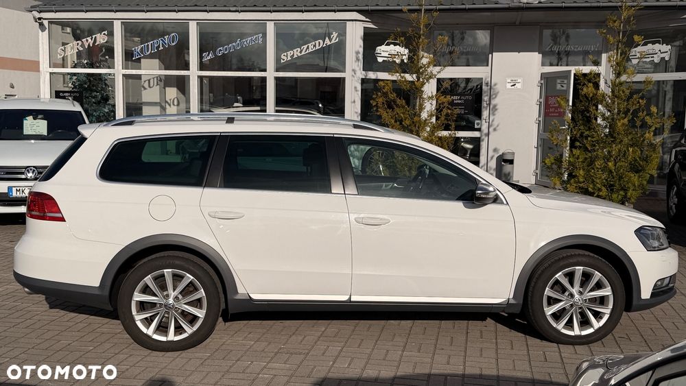 Volkswagen Passat Alltrack 2.0 TDI 4Motion DSG BlueMotion Tec - 20