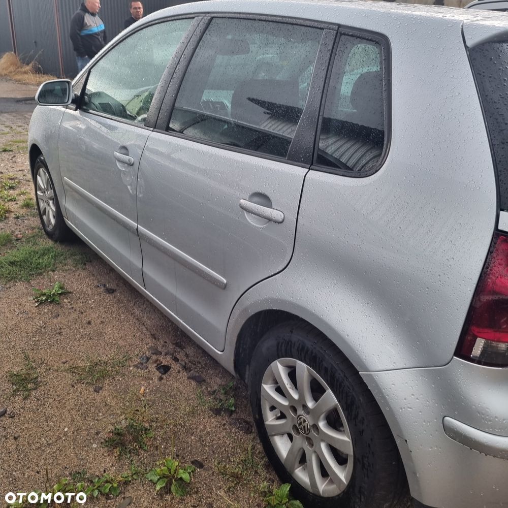 Volkswagen Polo - 6