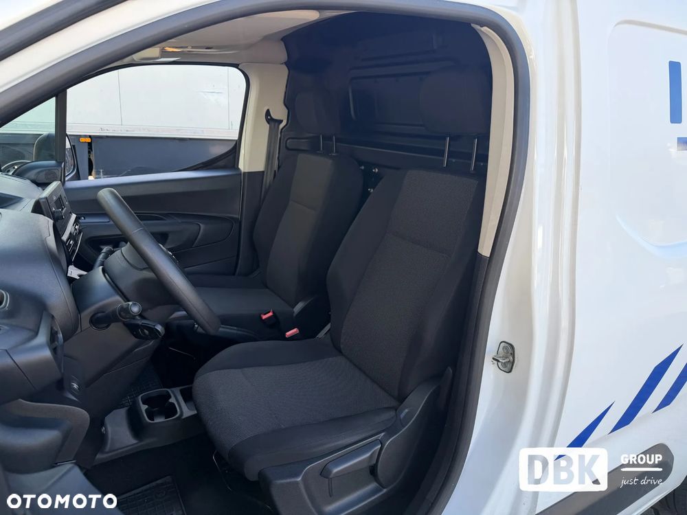 Toyota Proace City - 17