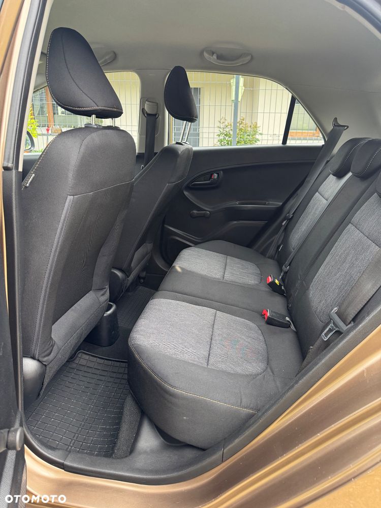 Kia Picanto 1.0 M - 13