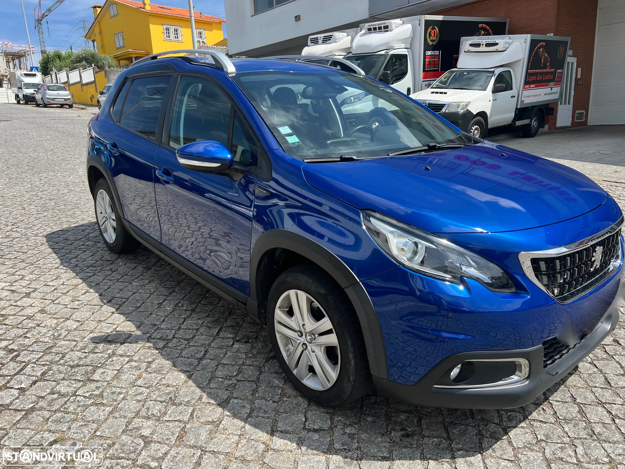 Peugeot 2008 1.2 PureTech Signature EAT6 - 12