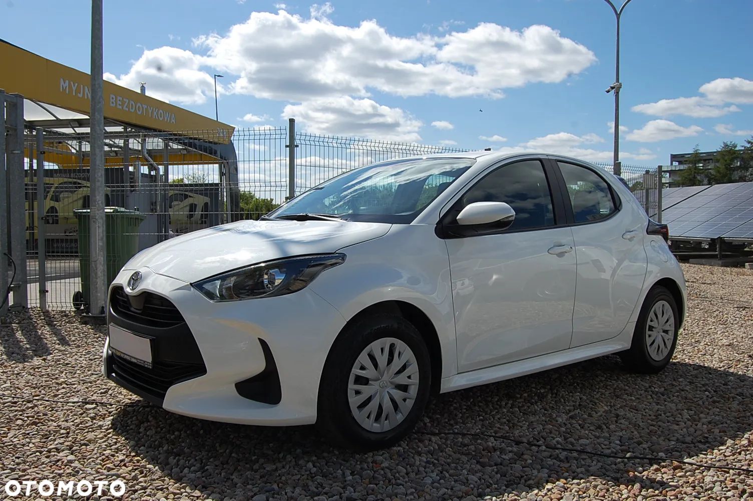 Toyota Yaris - 1