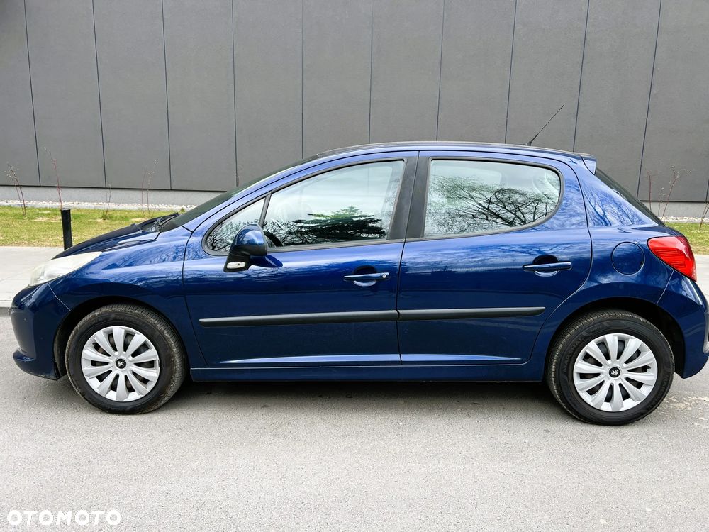 Peugeot 207 - 26