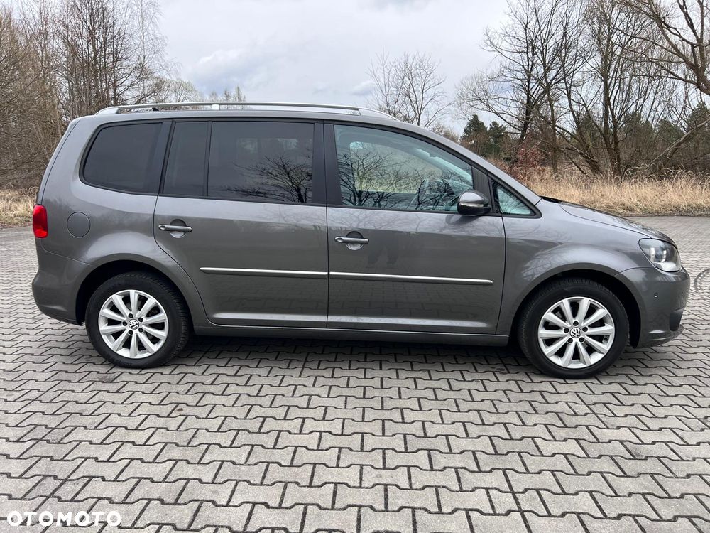 Volkswagen Touran 1.2 TSI STYLE - 5