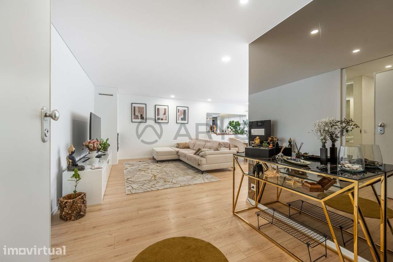 Apartamento T3 Semi-novo em Tenões, Braga - Grande imagem: 3/27