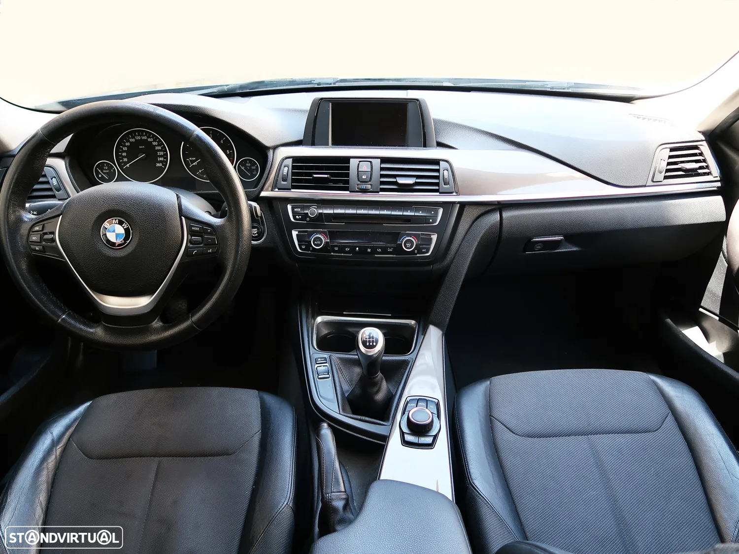 BMW 318 d Line Modern - 10