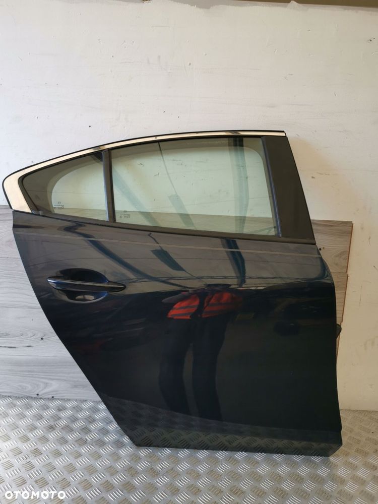 MAZDA 3 IV BP 2019 USA DRZWI PRAWE TYLNE SEDAN - 4