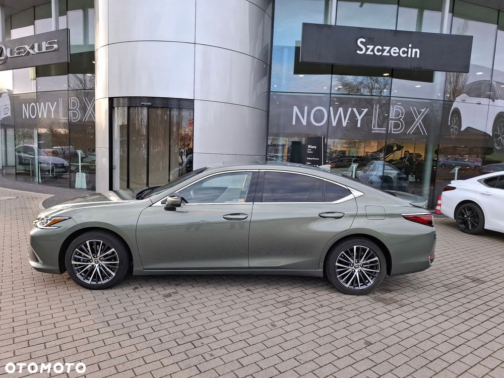 Lexus ES 300h Business Edition - 2