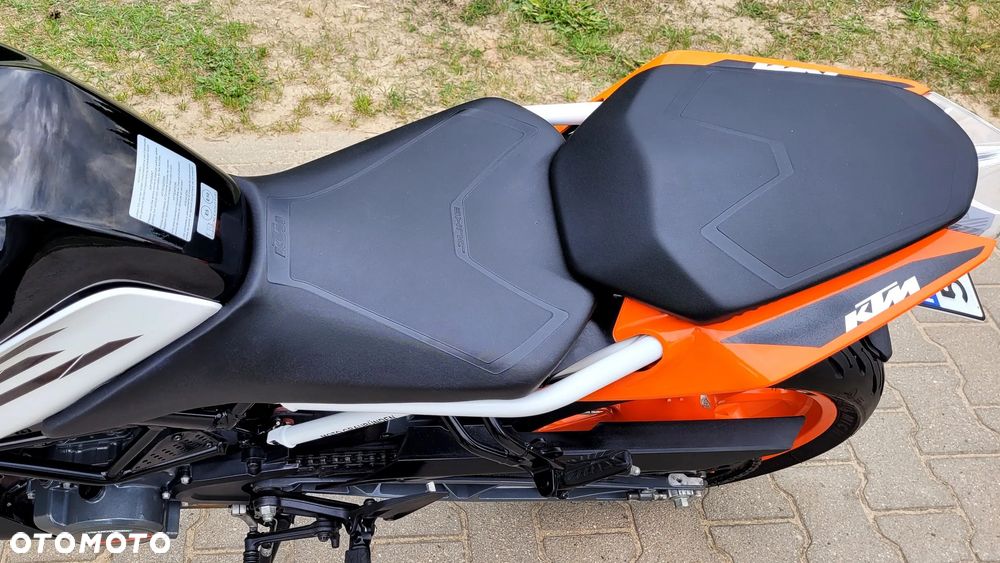 KTM Duke 125 - 37