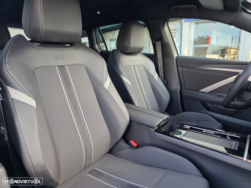 Opel Astra Sports Tourer 1.2 T Hybrid GS eDCT - 27