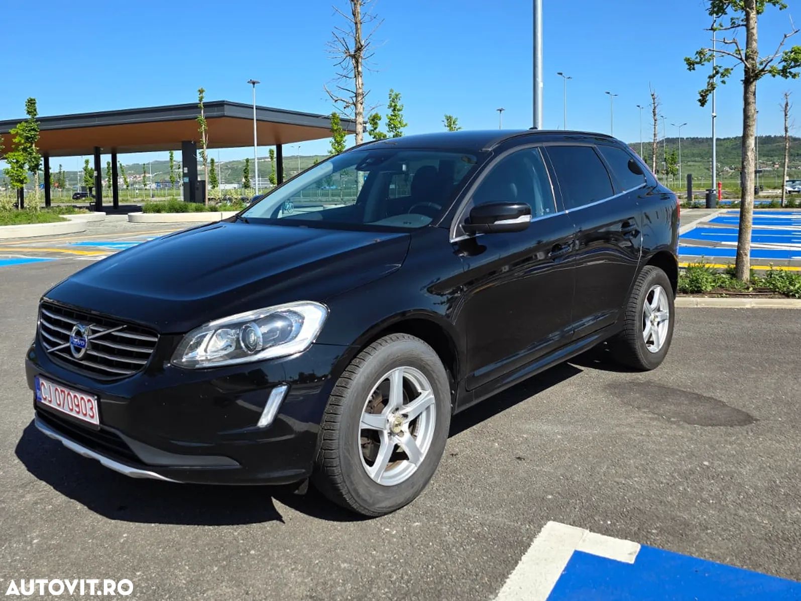 Volvo XC 60 D3 Geartronic Momentum - 1