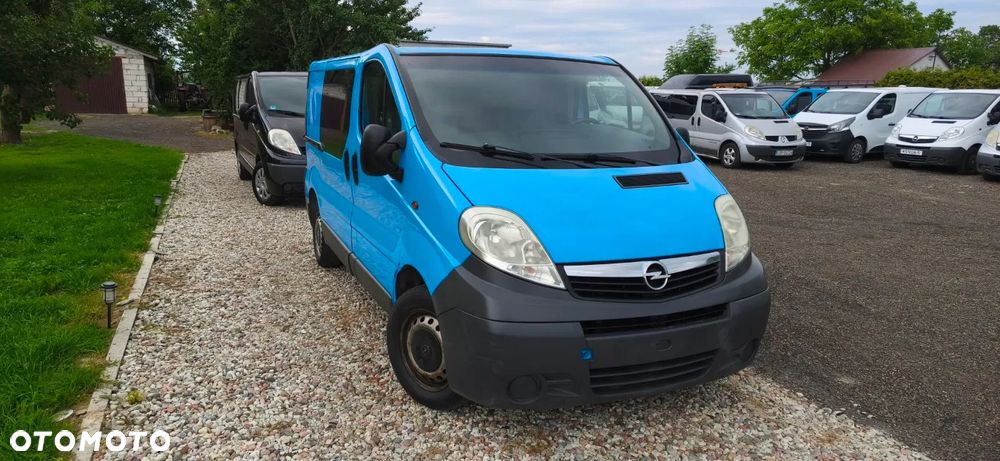 Opel VIVARO - 16