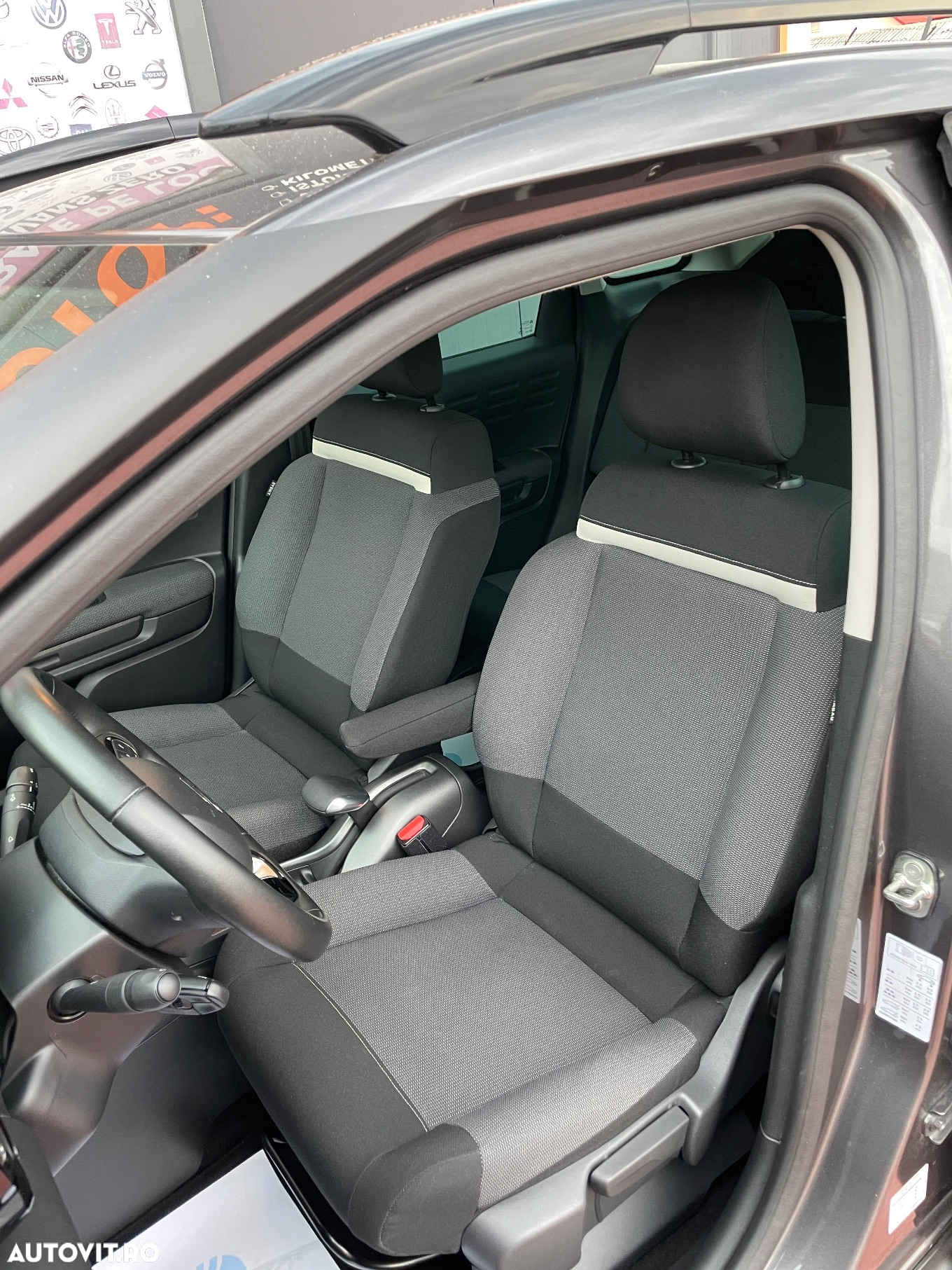 Citroën C3 AIRCROSS PureTech 130 Stop & Start EAT6 OPF SHINE - 26
