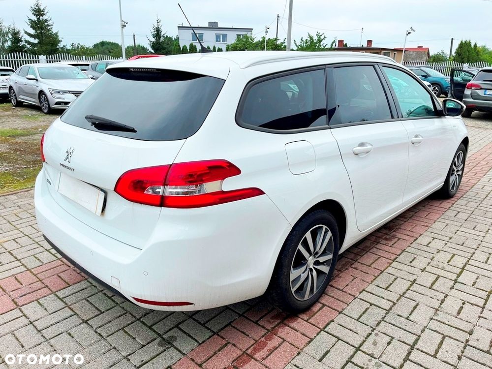 Peugeot 308 PureTech 130 GPF Stop & Start Active - 3