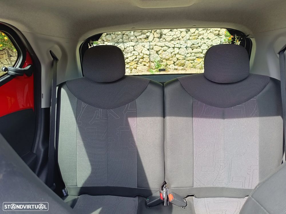 Toyota Aygo 1.0 X-Wave - 23