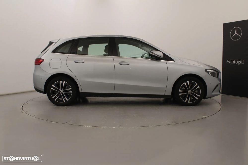 Mercedes-Benz B 250 e - 4