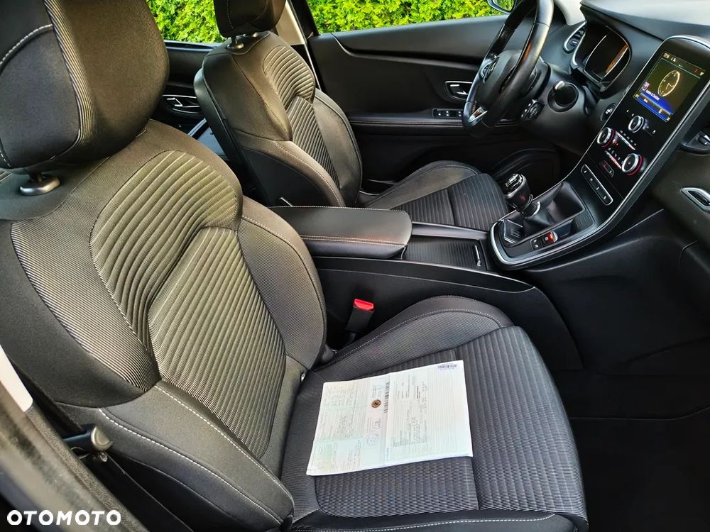 Renault Scenic ENERGY TCe 115 EXPERIENCE - 32