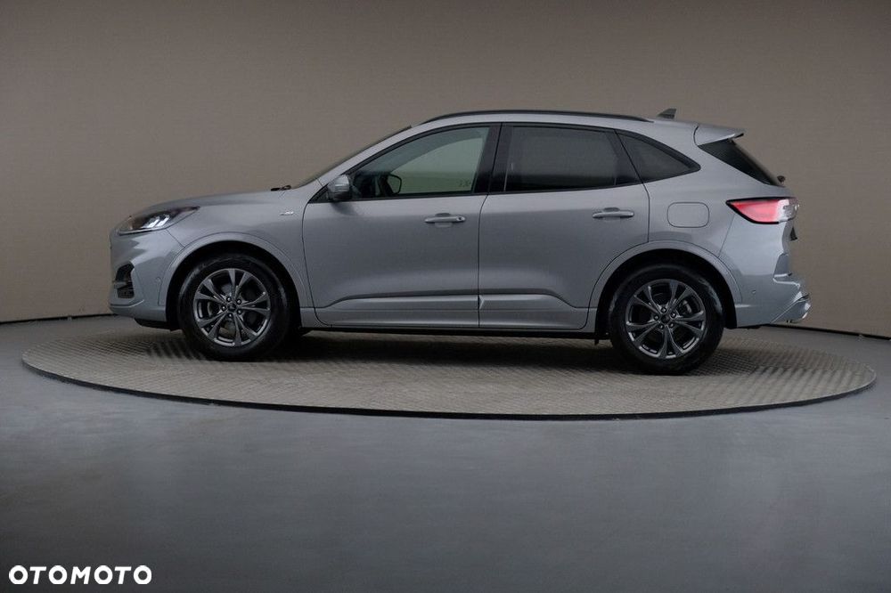 Ford Kuga - 4