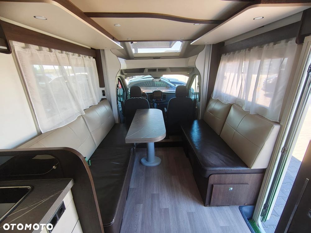Ford Transit - 18