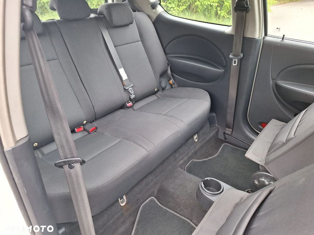 Chevrolet Aveo 1.2 16V Base+ - 11