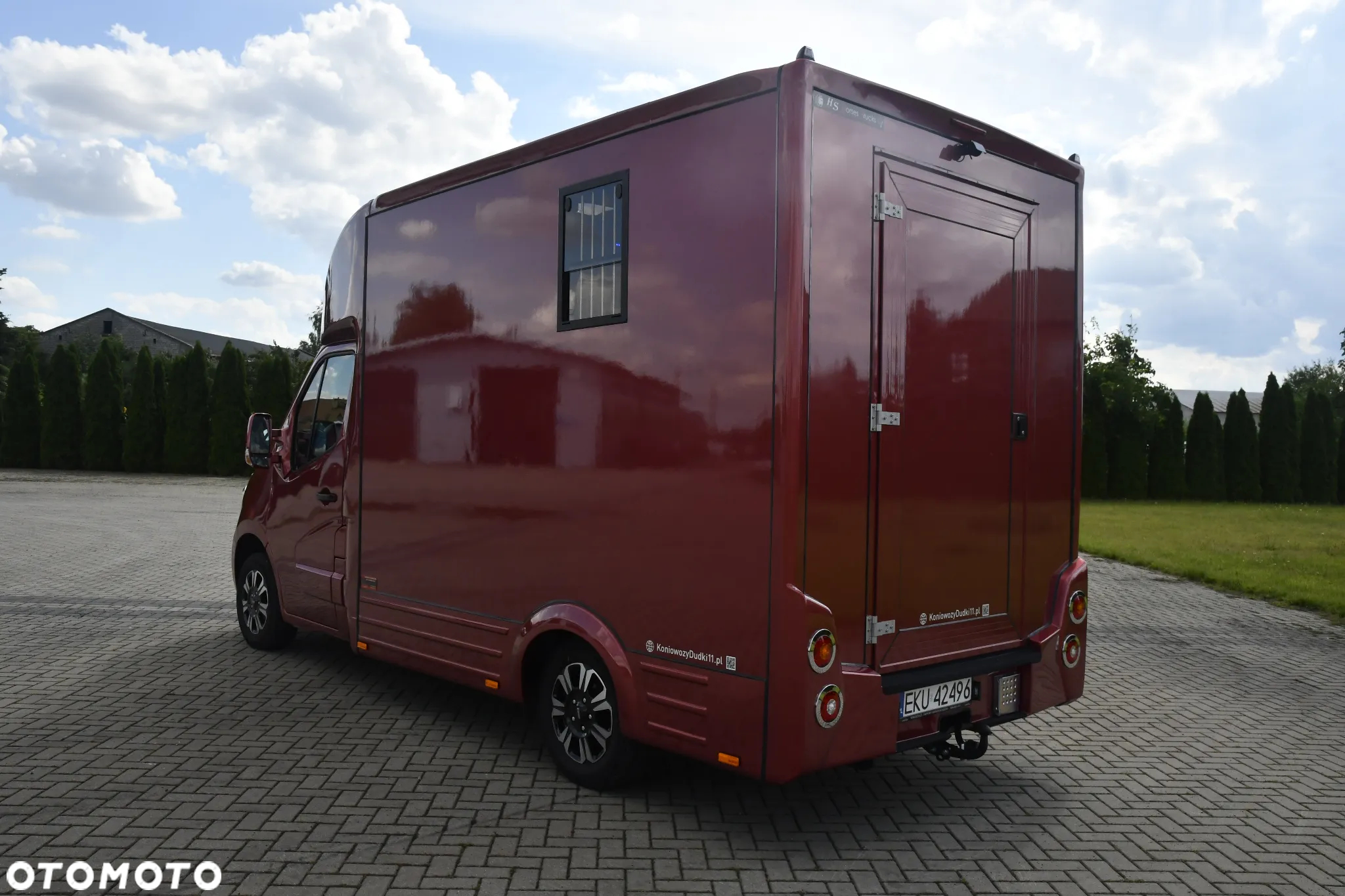 Renault Master Koniowóz - 13