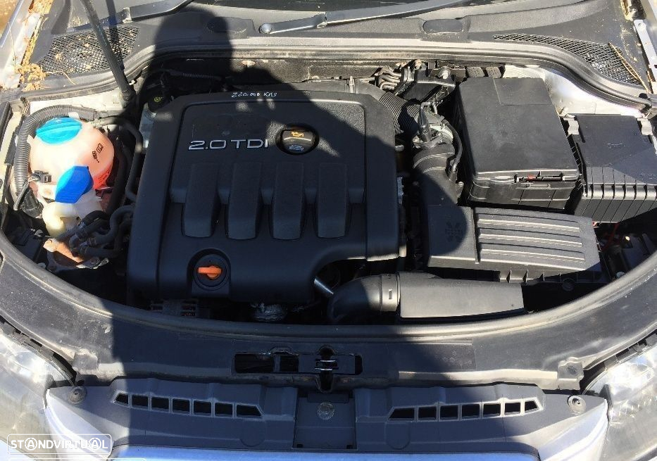 Audi A3 8P 2.0TDI de 2006 disponível para peças - 2