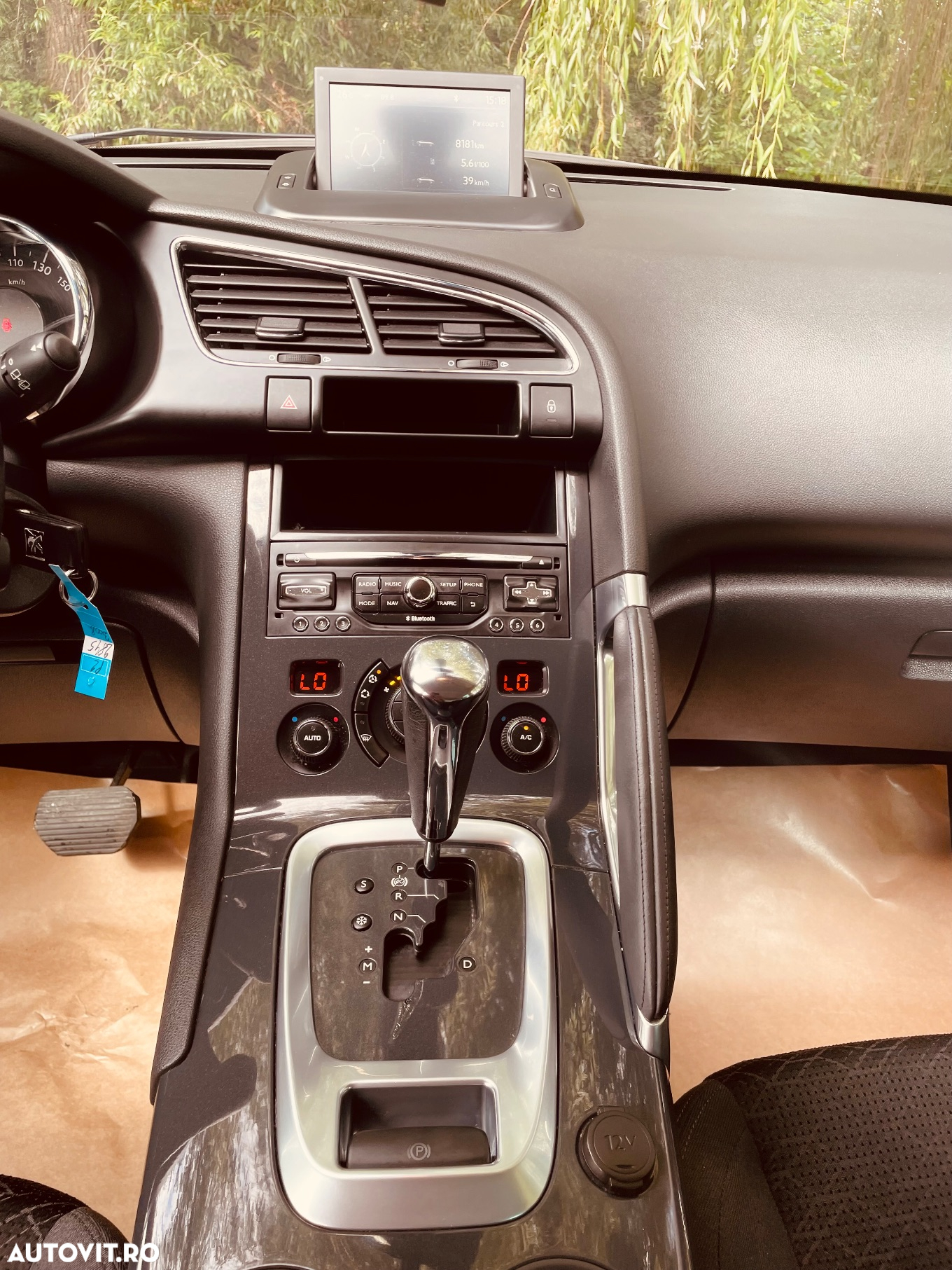 Peugeot 3008 e-HDi FAP 115 EGS6 Stop&Start Allure - 19