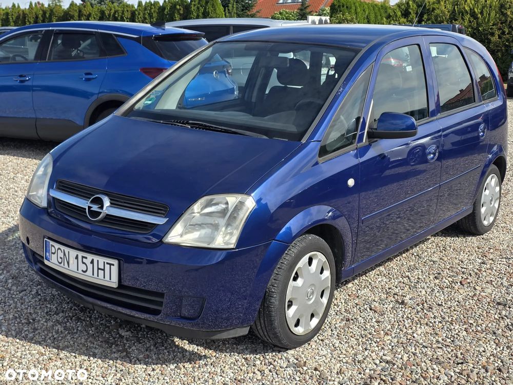 Opel Meriva 1.6 16V Essentia - 11