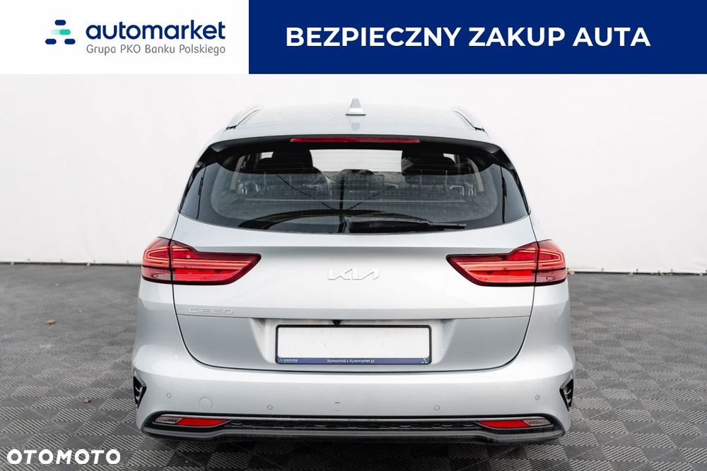 Kia Ceed 1.5 T-GDI M - 12