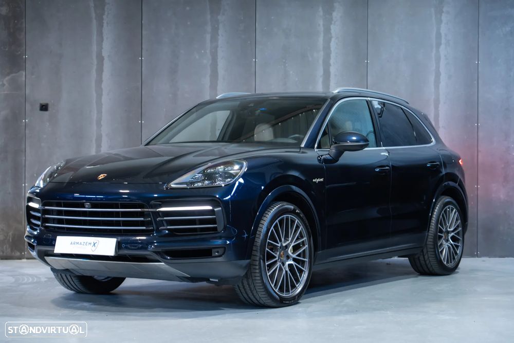 Porsche Cayenne E-Hybrid - 1
