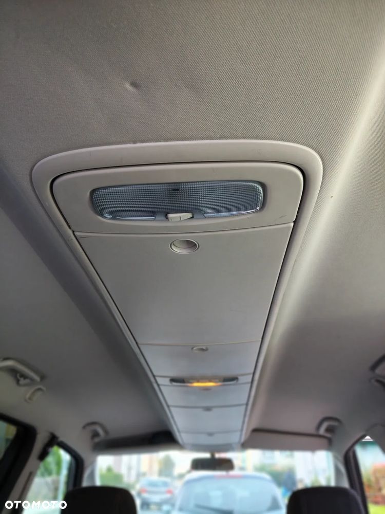 Ford Galaxy 2.0 FF Trend - 4