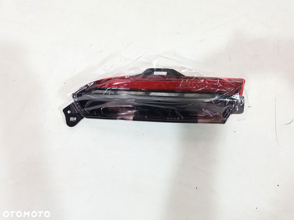 TESLA 3 HIGHLAND HL 23 LAMPA TYŁ TYLNA W ZDERZAK LEWA 1712513-00-E NOWA ORG - 1