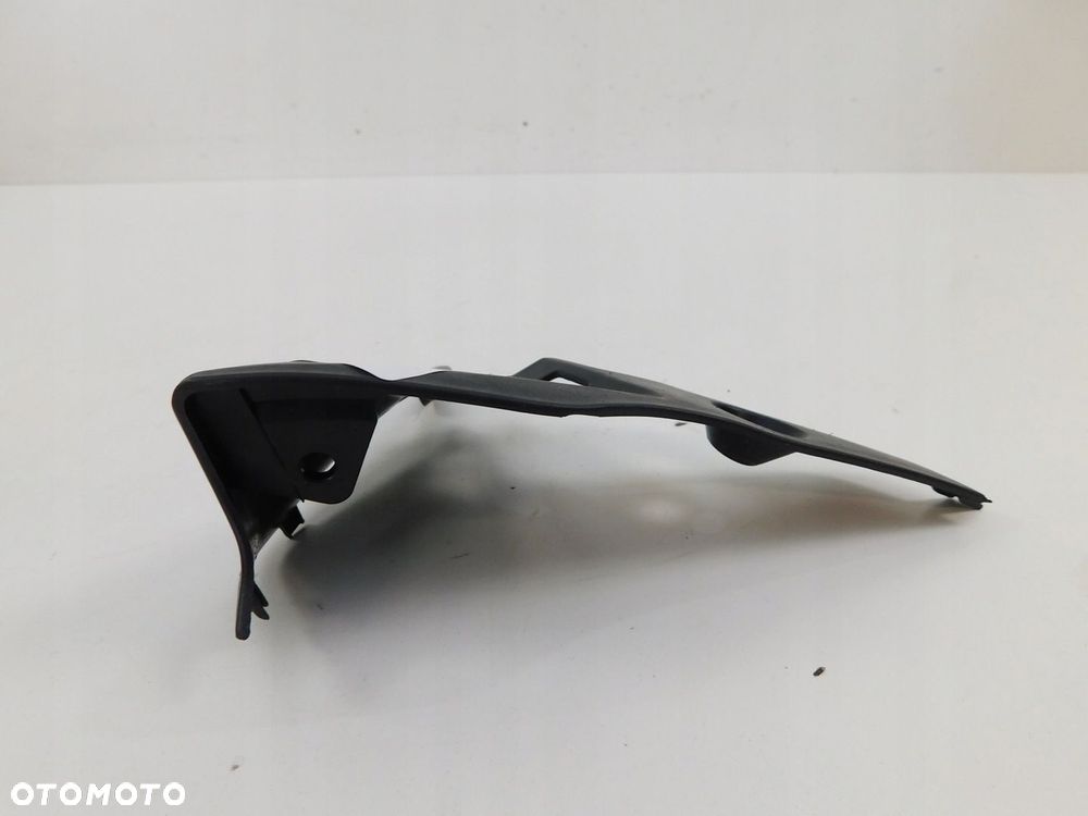 BENELLI BN 125 WYPEŁNIENIE PRAWE BŁOTNIK - 4