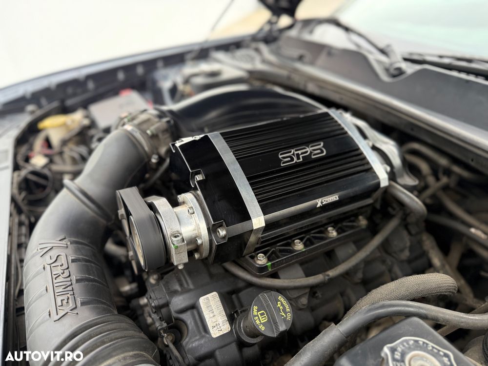 Dodge Challenger - 22