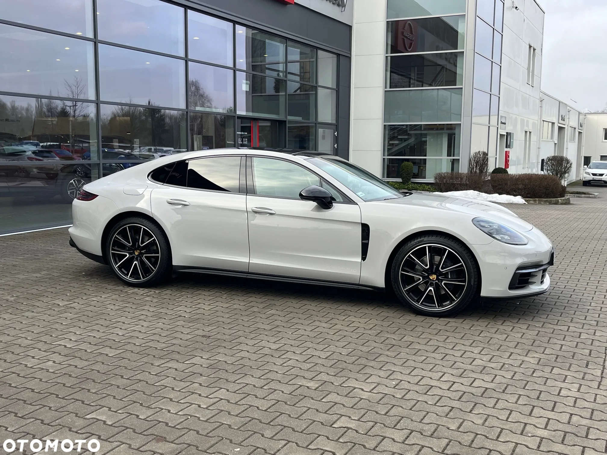 Porsche Panamera 4 - 7