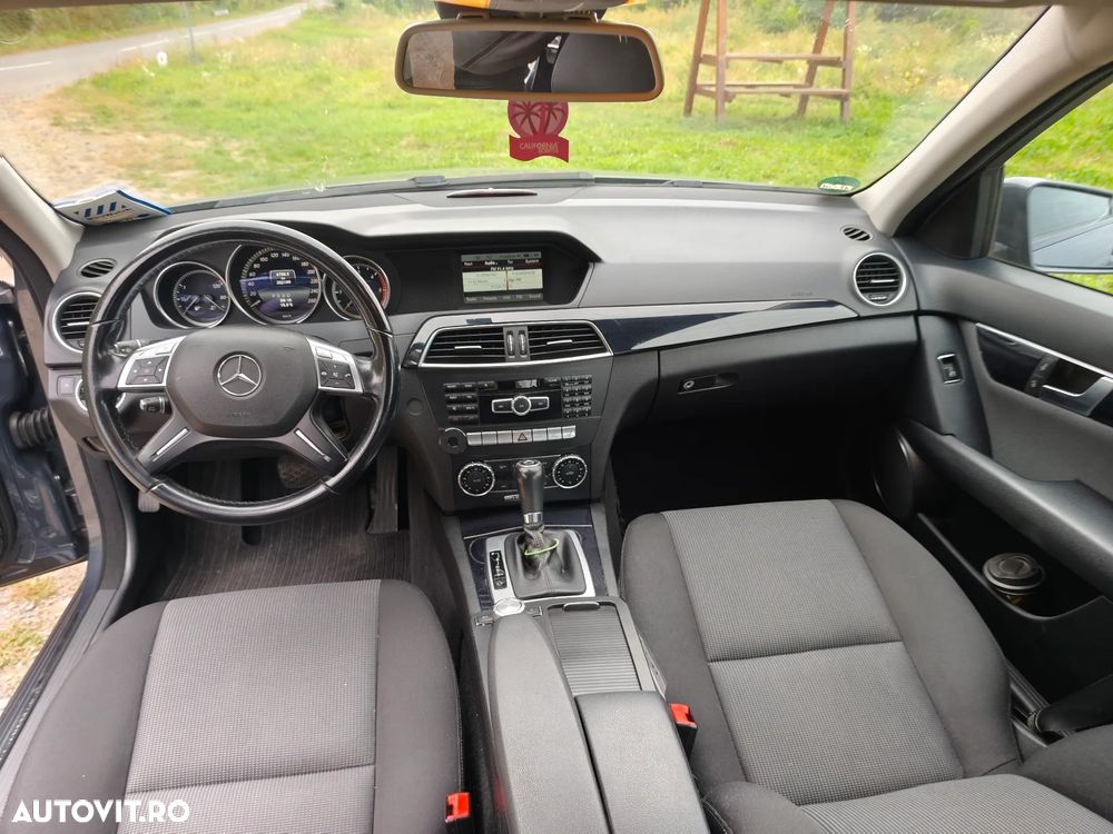 Mercedes-Benz C 220 CDI 4Matic 7G-TRONIC Avantgarde Edition - 11