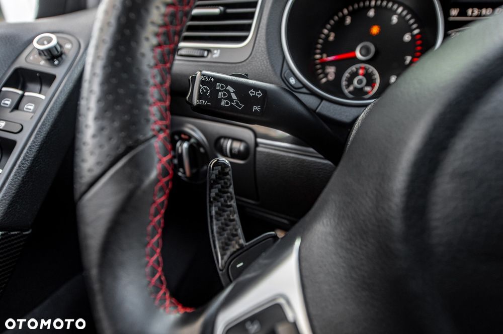 Volkswagen Golf 2.0 GTI DSG Edition 35 - 28