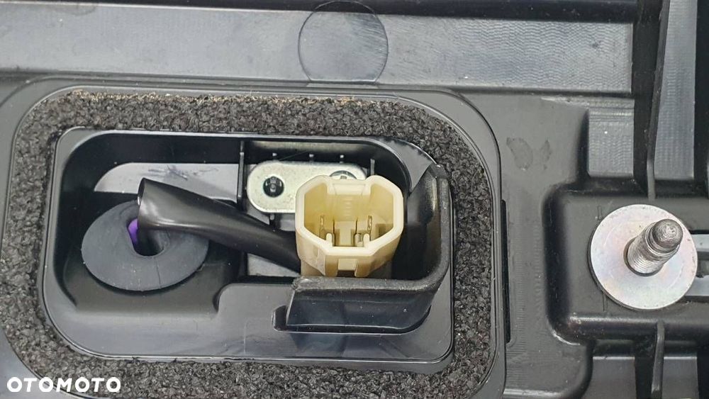 SPOILER DOKŁADKA LISTWA KLAPY LAMPKA STOP LOTKA TOYOTA C-HR 76085-F4010 - 10